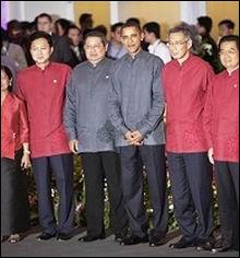 BANGKOK--Asia-Pacific Economic Cooperation leaders, meeting in ...